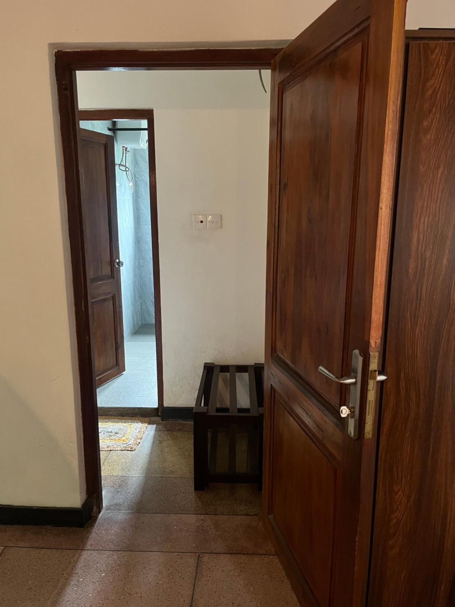Rustic Mahaweli Apartment Kandy Phòng bức ảnh